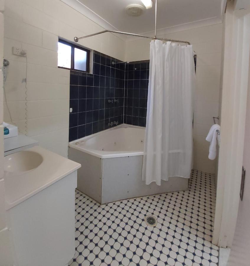 Motel Ingham Zewnętrze zdjęcie